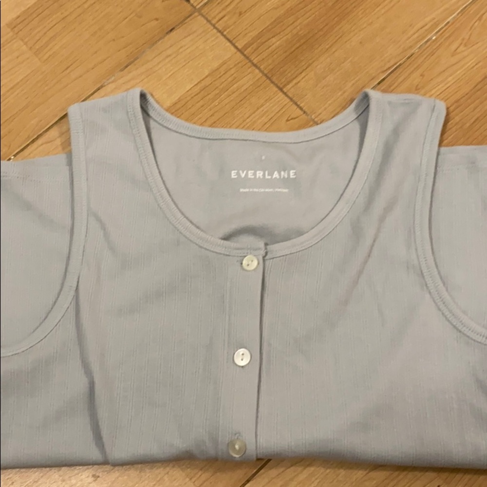 Everlane tank